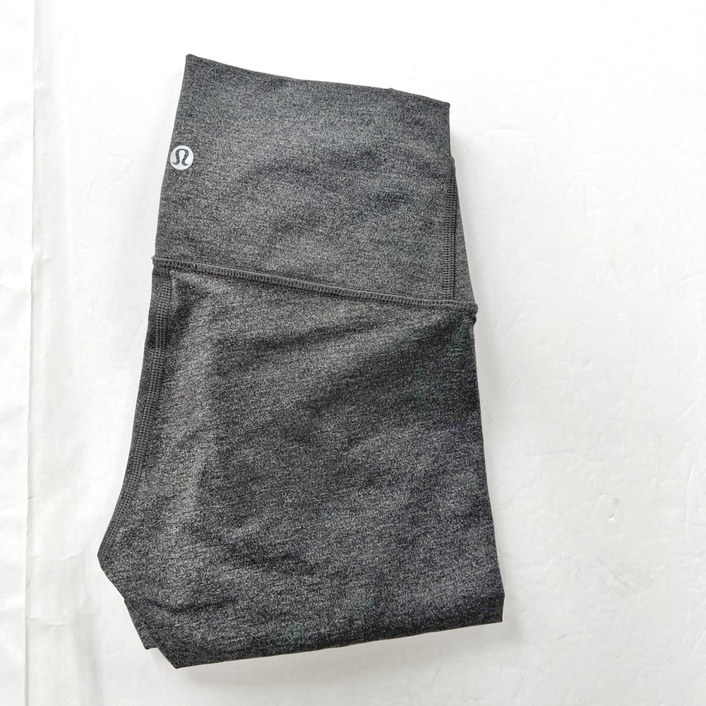 EUC Lululemon Wunder Under Hi-Rise Tight Luxtreme 28”